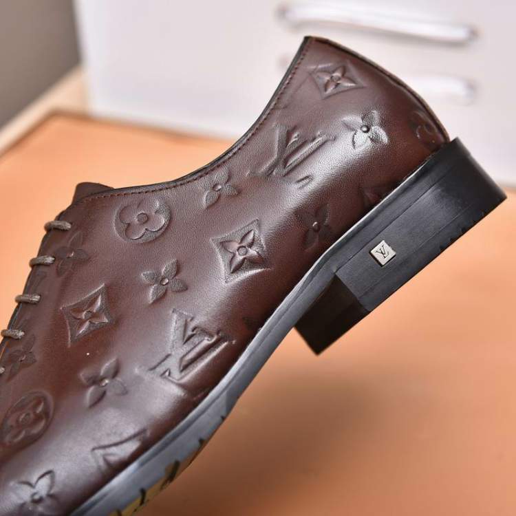 Picture of Louis Vuitton Shoes _SKULVsz38-44mnf042314227